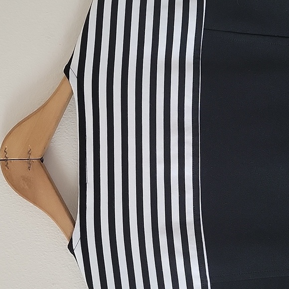 Chico's Black White Stripe Ponte Jacket Size Medium - Picture 5 of 5